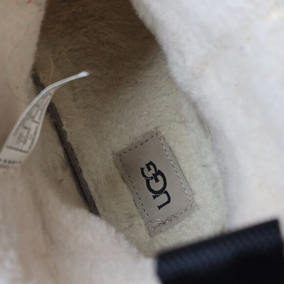 Ugg Classic Clear Mini Boots Natural Shearling Sherpa Waterproof Women's 11.5 - Picture 11 of 12